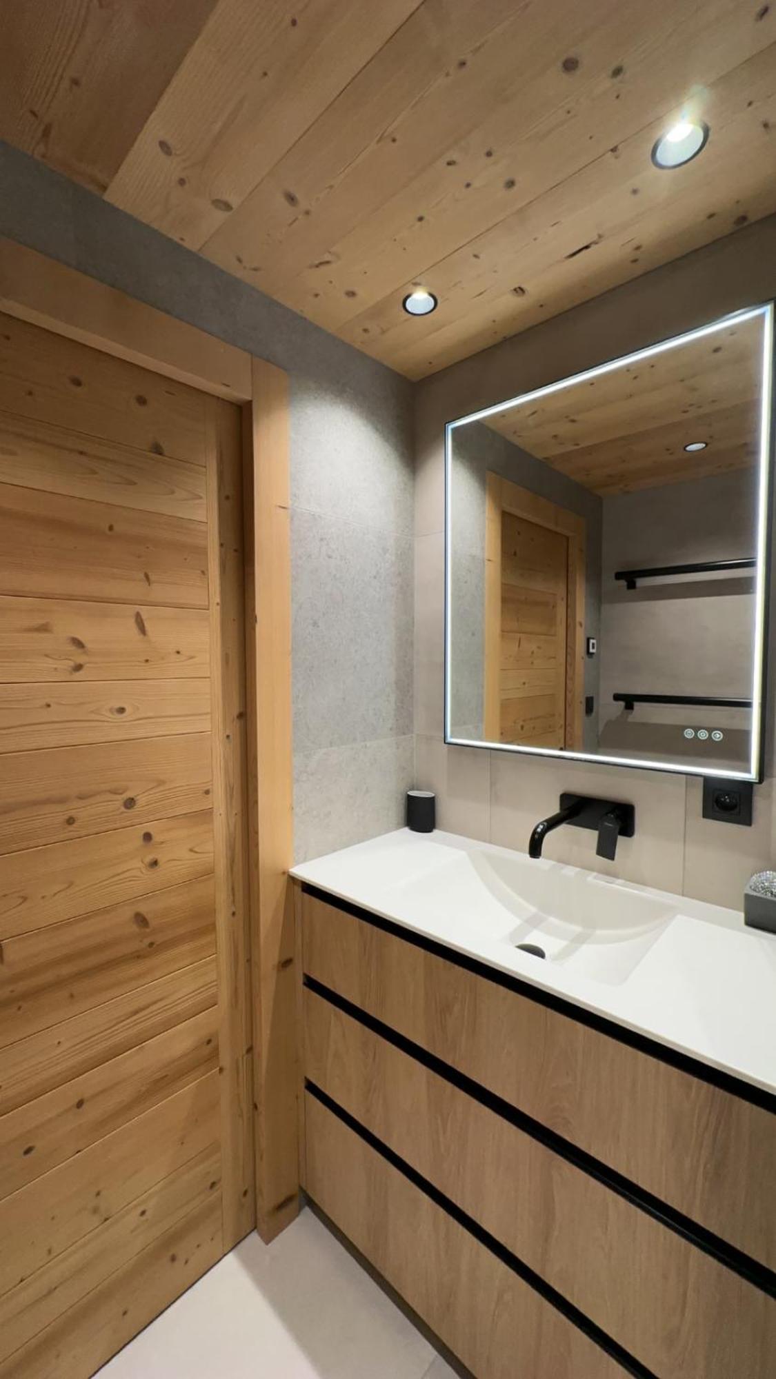 Luxueux Appartement T4 - Lac 5 Min - Parkings Privatifs - Vue Lac Et Montagne Annecy Ngoại thất bức ảnh